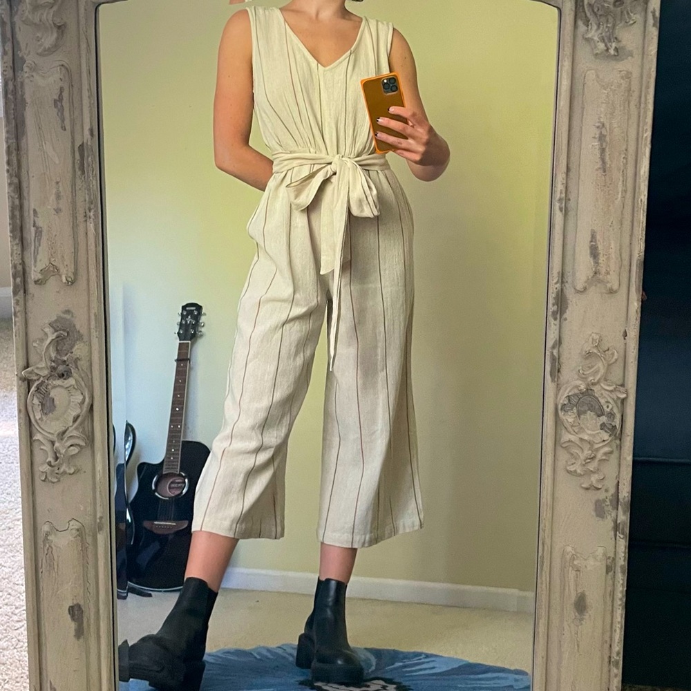 NWOT world market wide-leg jumpsuit.